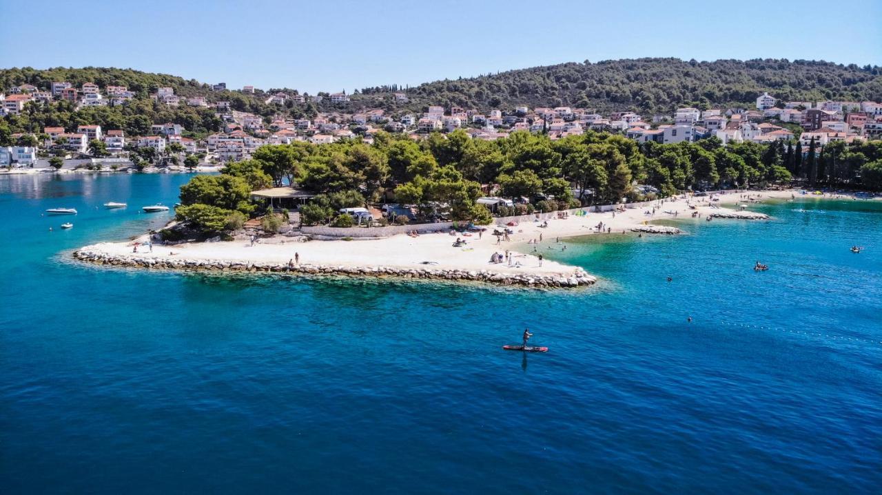 Kamp Rozac Hotel Trogir Luaran gambar