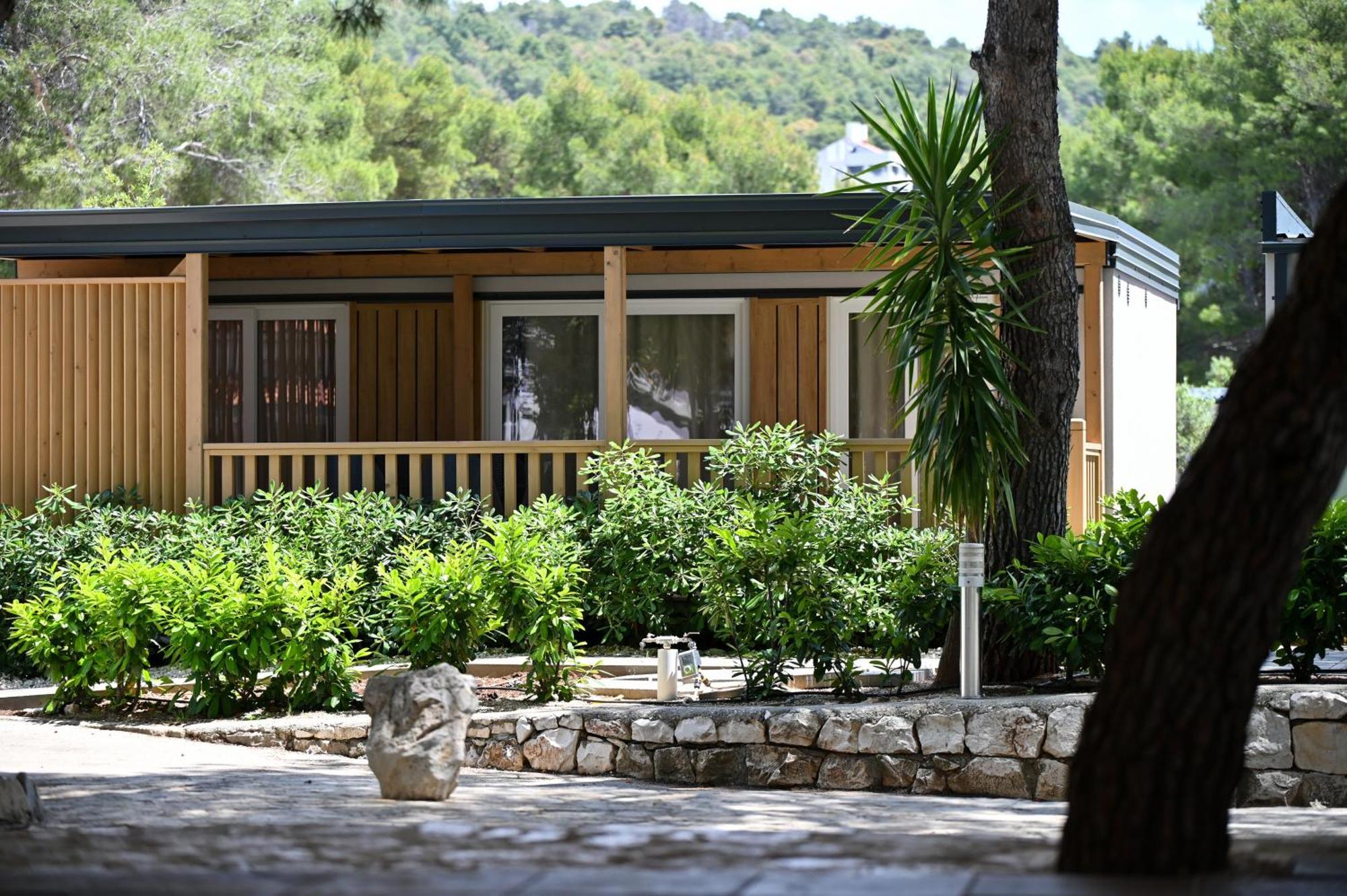 Kamp Rozac Hotel Trogir Luaran gambar